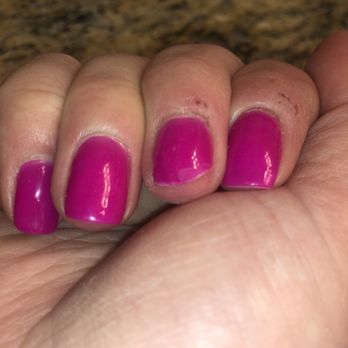Palace Nail Lounge - The middle finger that's already breaking and gel was put on top of dip - Nail Salons Near Me - Mesa, Arizona