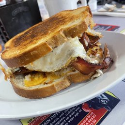 Hot Link Omelet