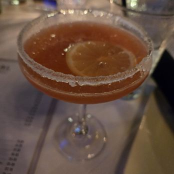 Federal American Grill - Strawberry Lemon Drop Happy Hour special for $7 - New American Near Me - Oak Ridge North, Texas