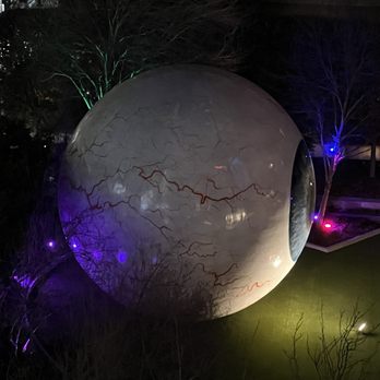 Sky Blossom - You can get a different view of the Eye sculpture from their balcony! - Vietnamese Near Me - Dallas, Texas Sky Blossom - You can get a different view of the Eye sculpture from their balcony! - Vietnamese Near Me - Dallas, Texas