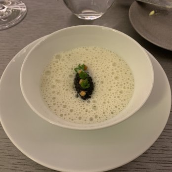 Le Jules Verne - French Near Me - Paris, 75 Le Jules Verne - French Near Me - Paris, 75