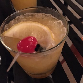 Mango Mangeaux - Mango drink - perfect ice! - New American Near Me - Hampton, Virginia