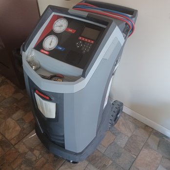 Little Ochoa Auto Repair - Fully a/ c service for vehicles and good prices - Auto Repair Near Me - Bakersfield, California Little Ochoa Auto Repair - Fully a/ c service for vehicles and good prices - Auto Repair Near Me - Bakersfield, California