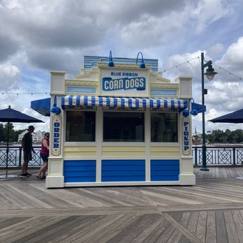 Blue Ribbon Corn Dogs - Store Front - Hot Dogs Near Me - Orlando, Florida