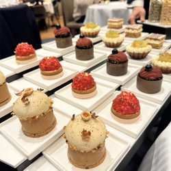 L'Auberge du Pont de Collonges - Desserts!! @davideatsdc