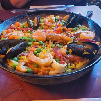 Addictive Wine and Tapas Bar - Paella mixta - Wine Bars Near Me - East Elmhurst, New York Addictive Wine and Tapas Bar - Paella mixta - Wine Bars Near Me - East Elmhurst, New York