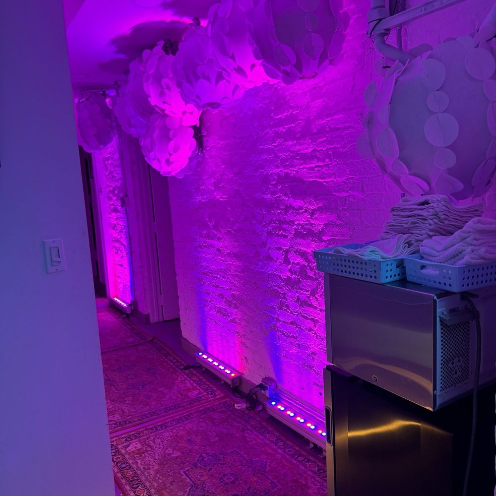 Entry and reception area Entry and reception area
