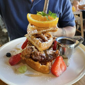 Sunny Side Breakfast - Chicken & waffles - Breakfast & Brunch Near Me - Sacramento, California Sunny Side Breakfast - Chicken & waffles - Breakfast & Brunch Near Me - Sacramento, California