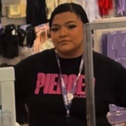 Claire's Boutique - 1/2 racist lady
