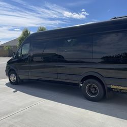 Celebrity Limousine - Party bus!
