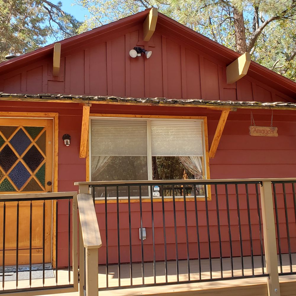 Best Windows & Doors - Front Window Before - Windows Installation Near Me - Big Bear Lake, California Best Windows & Doors - Front Window Before - Windows Installation Near Me - Big Bear Lake, California