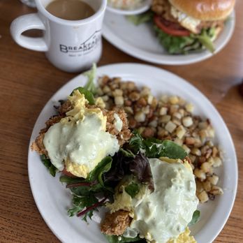 Breakfast House Uptown - DIEGUITO BENEDICT,DIEGOS FRIED CHICKEN - Breakfast & Brunch Near Me - Chicago, Illinois Breakfast House Uptown - DIEGUITO BENEDICT,DIEGOS FRIED CHICKEN - Breakfast & Brunch Near Me - Chicago, Illinois