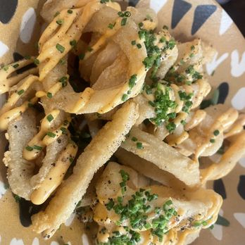La Pepita - Fried calamari with Kim chi desssing - Tapas Bars Near Me - Barcelona, B
