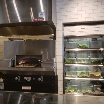 CAVA - Mediterranean Near Me - Pasadena, California