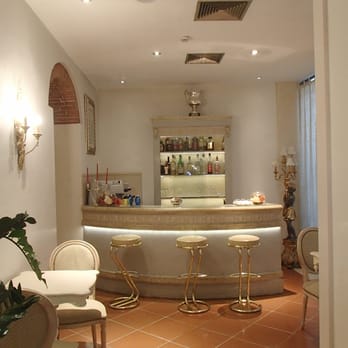 Hotel Atlantic Palace - Lobby bar area - Hotels Near Me - Florence, FI Hotel Atlantic Palace - Lobby bar area - Hotels Near Me - Florence, FI