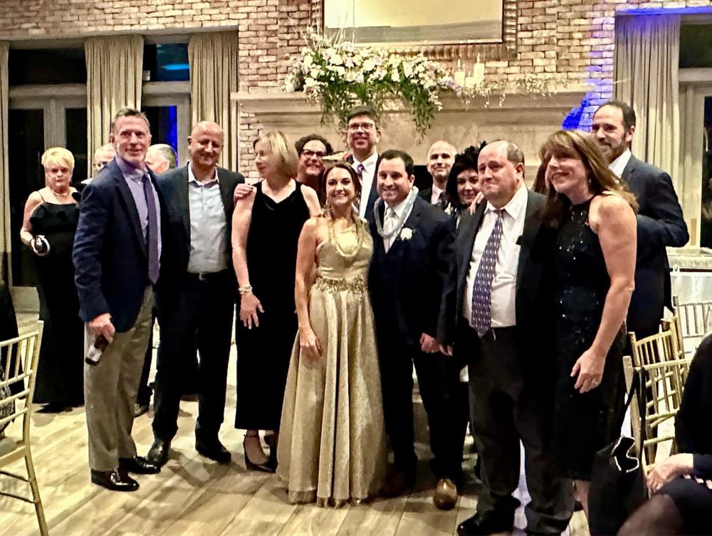 FLOWERS BY BRIAN Updated May 2024 195 Photos & 125 Reviews 138