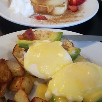 Broadway Diner - American Near Me - East Providence, Rhode Island Broadway Diner - American Near Me - East Providence, Rhode Island