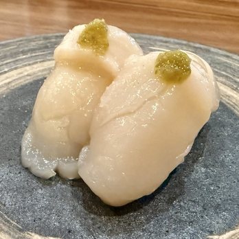 Yume Sushi Bar - Hokkaido scallops - Sushi Bars Near Me - Calabasas, California