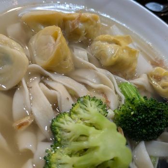 Everyday Noodles - Shrimp & Pork Wonton Noodle Soup... DELICIOUS!! - Chinese Near Me - Pittsburgh, Pennsylvania