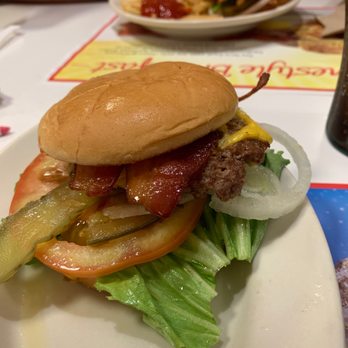 Steak ’n Shake - Single Bacon cheese burger - American Near Me - Sunrise, Florida