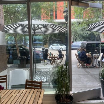 Cafe Alessie - Cafes Near Me - San Diego, California