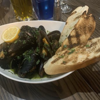 Aviles Restaurant - Mediterranean Near Me - St Augustine, Florida