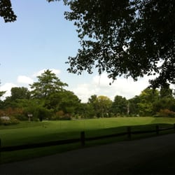Little Miami Golf Center - The Boulders Course - putting green