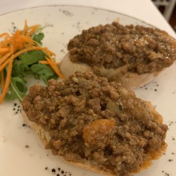 Trattoria dall'Oste - Beef and mushroom Crostini - Trattorie Near Me - Florence, FI Trattoria dall'Oste - Beef and mushroom Crostini - Trattorie Near Me - Florence, FI