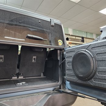 A Class Sounds - Car Stereo Installation Near Me - Ham Lake, Minnesota