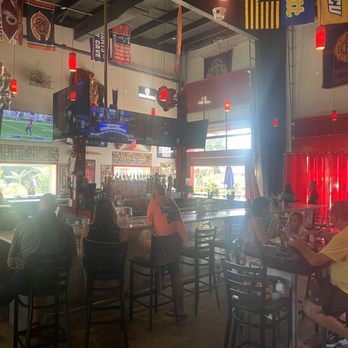 Calli Bakers Firehouse - Bar area - Seafood Near Me - Myrtle Beach, South Carolina