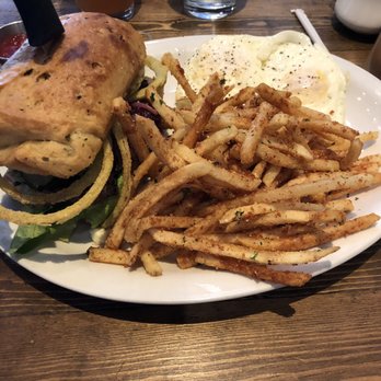 Raven and Lily restaurant - Burger and fries! - Southern Near Me - Collierville, Tennessee