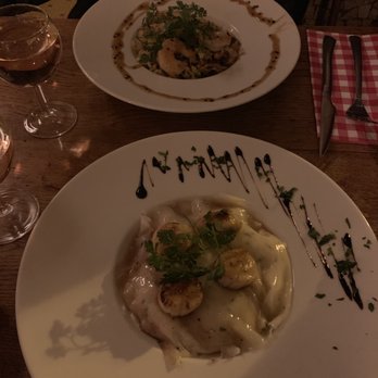 Le Temps des Cerises - Dinner is served ...! Kinda - French Near Me - Paris, 75