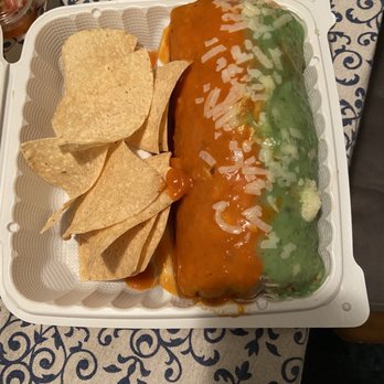 El Super Burrito - Chicken Super Burrito - Mexican Near Me - Pasadena, California El Super Burrito - Chicken Super Burrito - Mexican Near Me - Pasadena, California