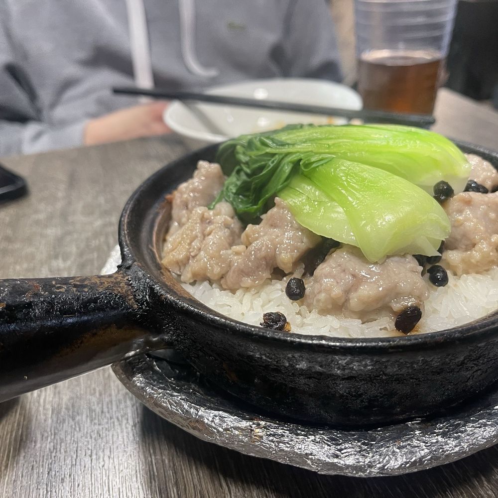 A+ Hong Kong Kitchen - P2. Spareribs with Black Bean Sauce Rice Stone Pot - Cantonese Near Me - Seattle, Washington A+ Hong Kong Kitchen - P2. Spareribs with Black Bean Sauce Rice Stone Pot - Cantonese Near Me - Seattle, Washington