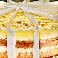 Gio's Deli and Mercato - Lemoncello