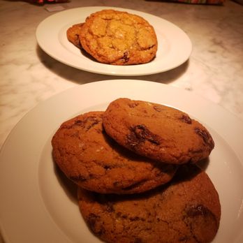 RH Rooftop Restaurant at RH Oak Brook - Warm cookies - Breakfast & Brunch Near Me - Oak Brook, Illinois RH Rooftop Restaurant at RH Oak Brook - Warm cookies - Breakfast & Brunch Near Me - Oak Brook, Illinois