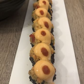 Beyond Sushi - Spicy Mang Roll - Sushi Bars Near Me - New York, New York
