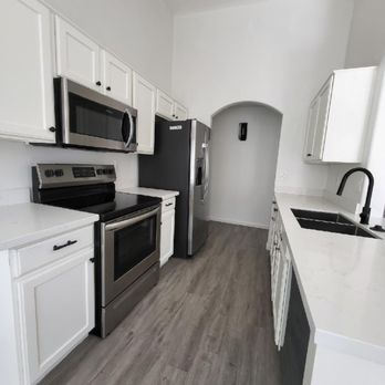 Creative Cleaning Solutions - Another sparkling clean kitchen. You have to get it right with white interior - Home Cleaning Near Me Creative Cleaning Solutions - Another sparkling clean kitchen. You have to get it right with white interior - Home Cleaning Near Me