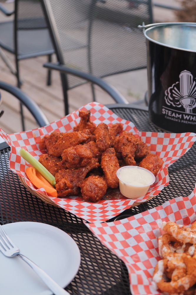 KING OF WINGS Updated August 2024 61 Photos & 31 Reviews 6244