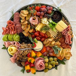 Spinnato’s Hoagies & Meats