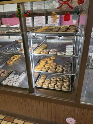 Puffy Cream Donuts Plus by null