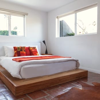 Thirteen Palms - Master bedroom in Flat #5 (2 bedroom/2 bath) - Vacation Rental Agents Near Me - Palm Springs, California Thirteen Palms - Master bedroom in Flat #5 (2 bedroom/2 bath) - Vacation Rental Agents Near Me - Palm Springs, California