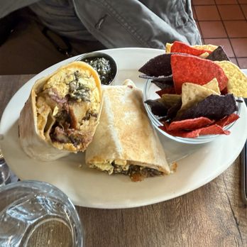 Chloe's Cafe - Breakfast & Brunch Near Me - San Francisco, California Chloe's Cafe - Breakfast & Brunch Near Me - San Francisco, California