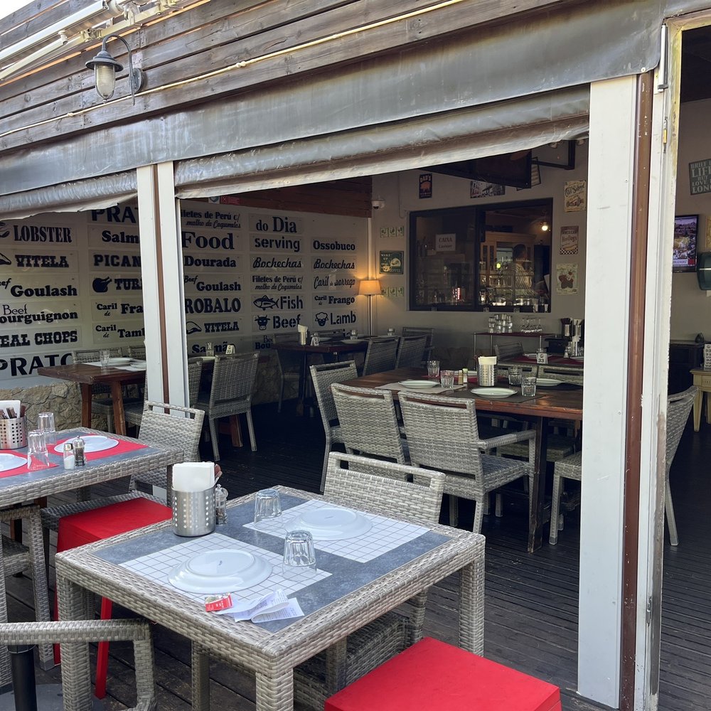 Piri Piri D'Almancil - Outdoor dining... lots of space to enjoy the best piri piri chicken - Mediterranean Near Me - Almancil, 08 Piri Piri D'Almancil - Outdoor dining... lots of space to enjoy the best piri piri chicken - Mediterranean Near Me - Almancil, 08