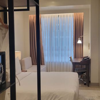 Grand Westside Hotel - Hotels Near Me - Parañaque, NCR