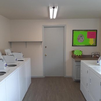 Deer Crossing Apartments - Onsite laundry room - Apartments Near Me - McMinnville, Oregon Deer Crossing Apartments - Onsite laundry room - Apartments Near Me - McMinnville, Oregon