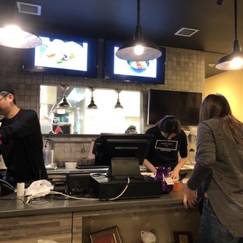 Dumpling Den - Quick orders and huge kitchen for great service - Shanghainese Near Me - Fort Lee, New Jersey