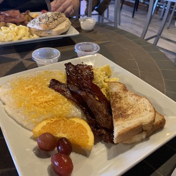 Blue Collar Cafe - Breakfast & Brunch Near Me - Niceville, Florida