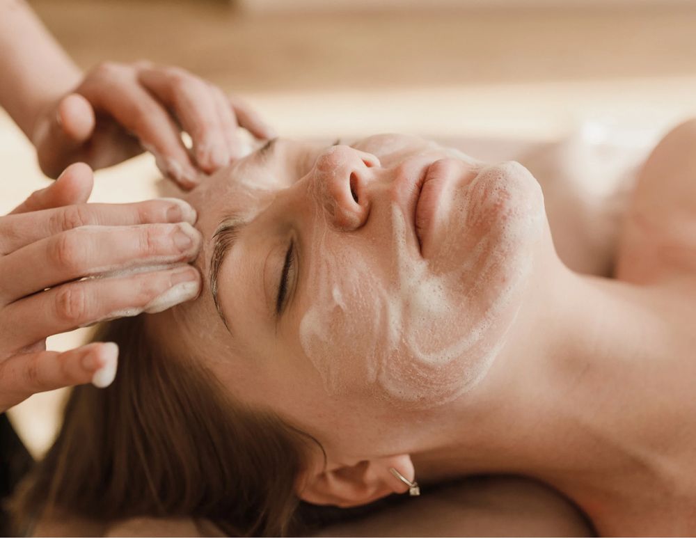 Golden Hour Skincare Logo