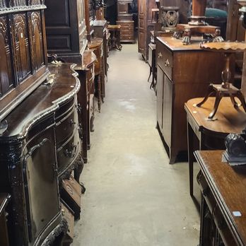 Jere's Antiques - Antiques Near Me - Savannah, Georgia Jere's Antiques - Antiques Near Me - Savannah, Georgia
